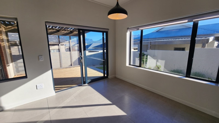 3 Bedroom Property for Sale in Glenwood Ridge Western Cape